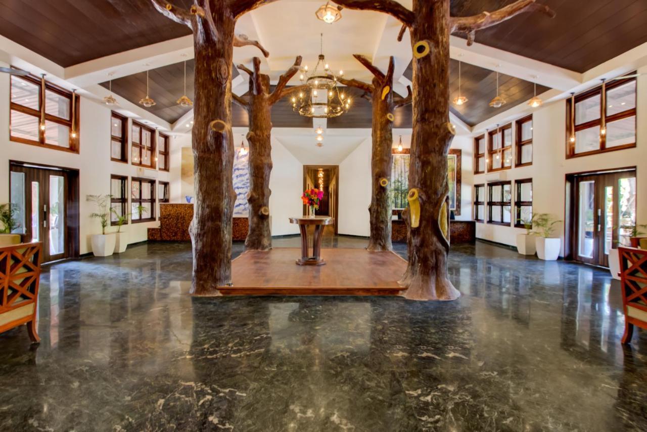 Hotel Club Mahindra Netrang Esterno foto